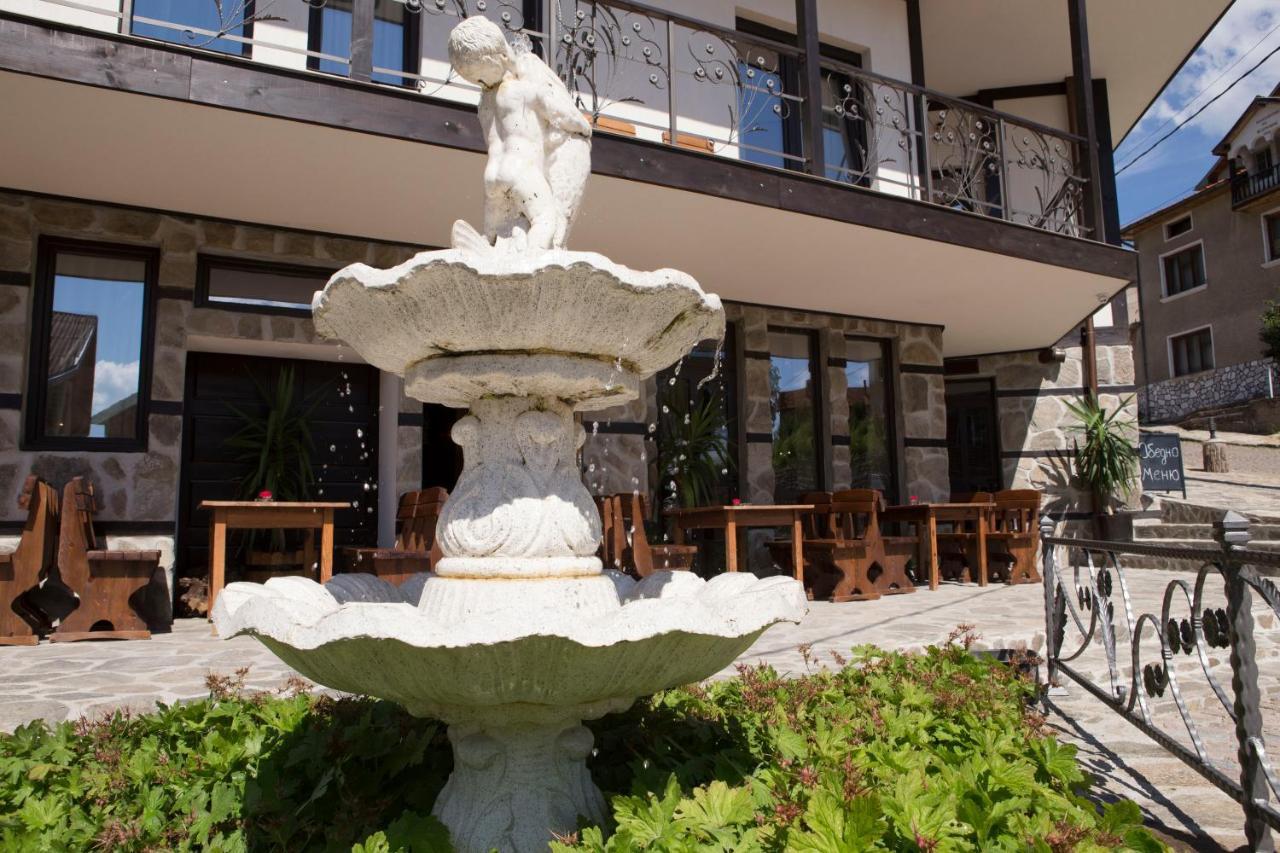 Family Hotel Valchanovata Kashta Fotinovo Exterior foto